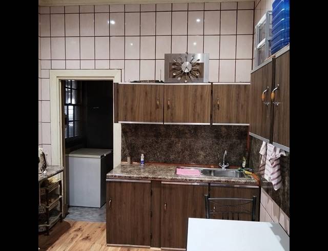 3 BEDROOM HOUSE FOR SALE IN SPRINGS CENTRAL